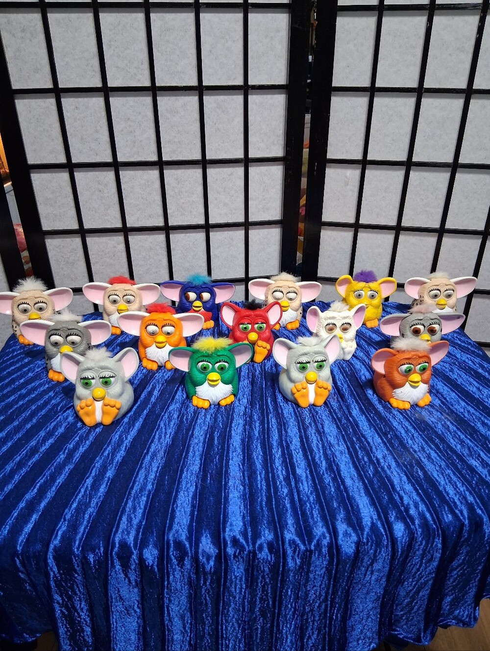 Assorted Bright Vintage Furby Lot - Multicolor Furbies. 1998